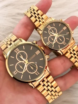 ست ساعت مچی سیتیزن زنانه و مردانه (بند طلایی صفحه مشکی) کد 4712