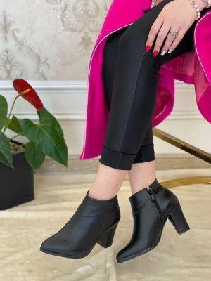 کفش پاشنه دار چرم زنانه