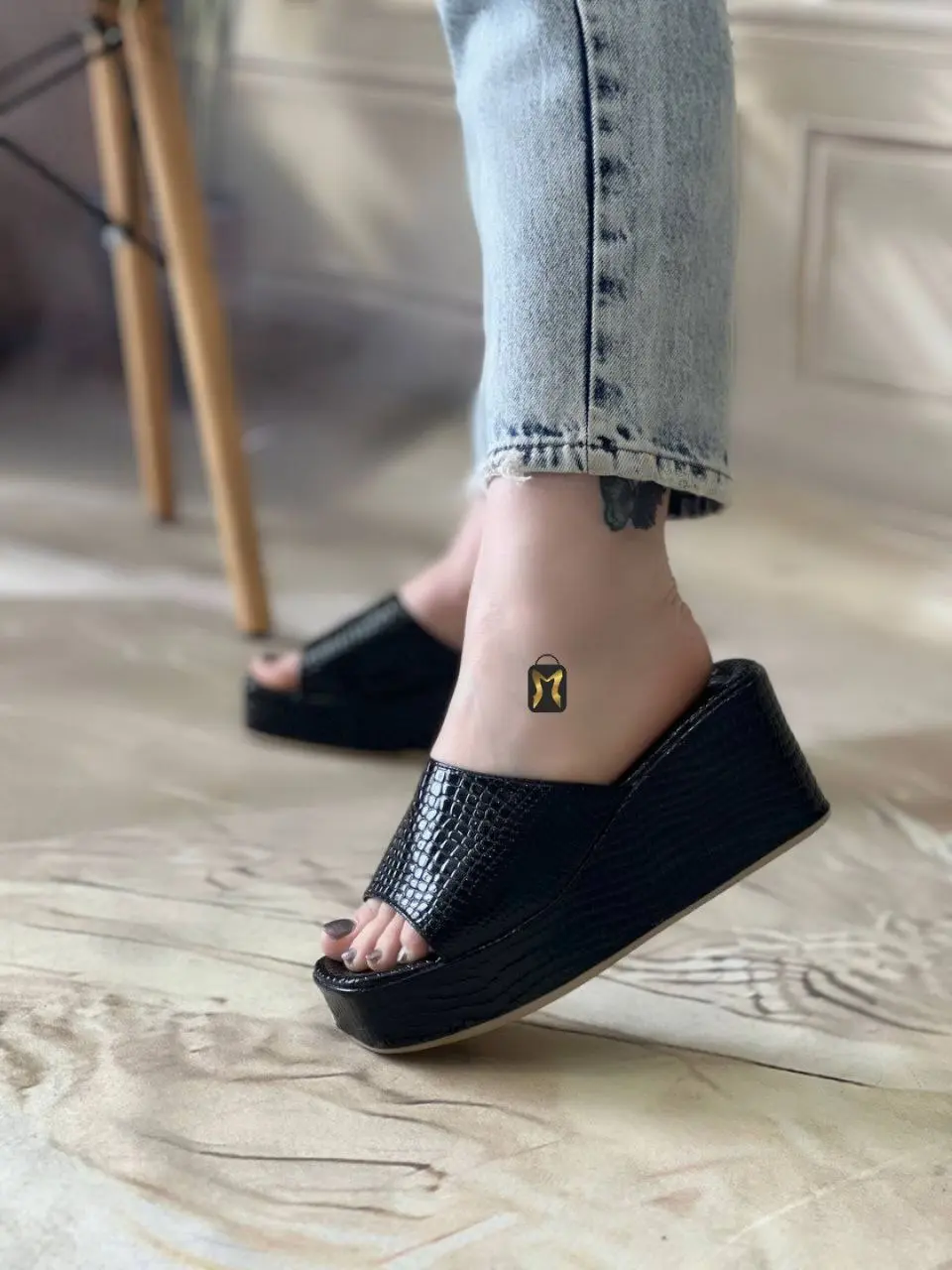 صندل لژدار زنانه