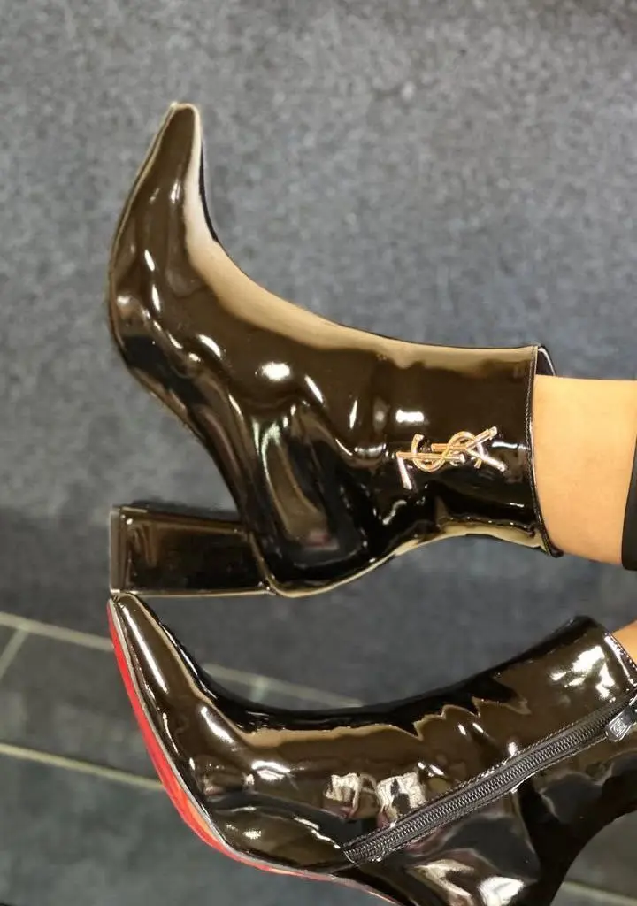 نیم بوت ورنی زنانه پاشنه YSL