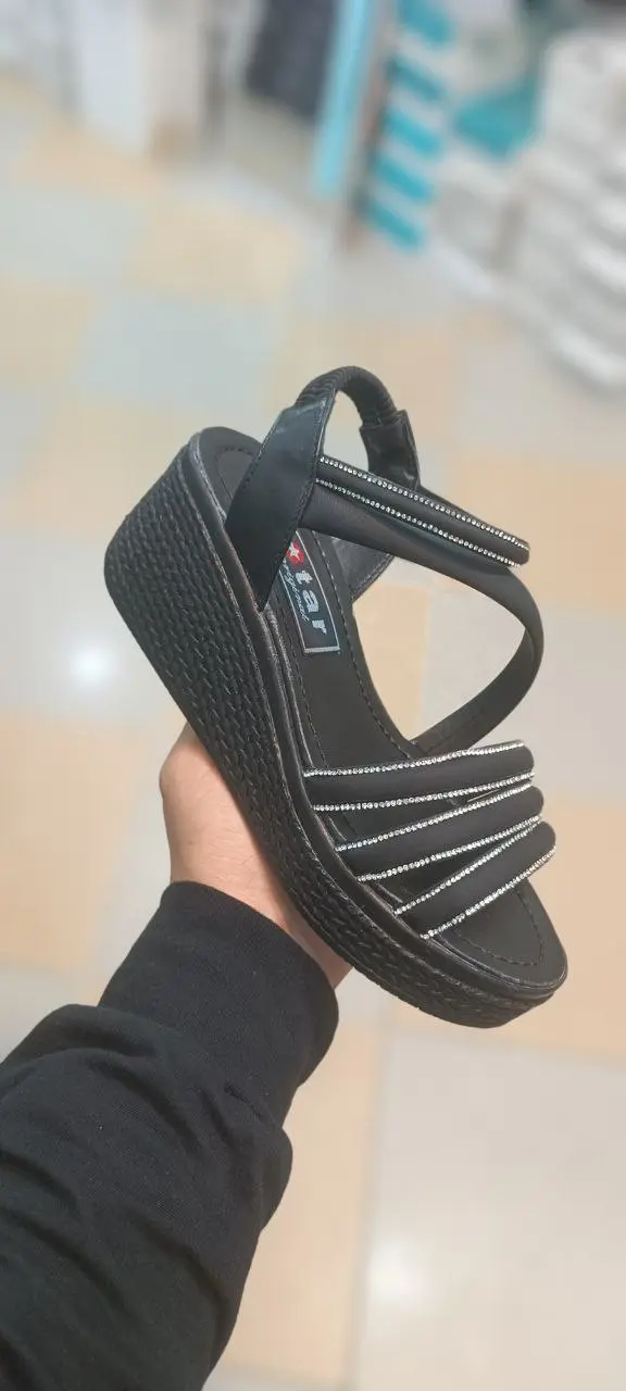 صندل لژدار زنانه مدل پرنسس