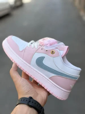 کفش اسپرت زنانه مدل ایر جردن پاستلی