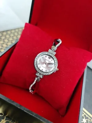 ساعت کارتیر Cartier زنانه