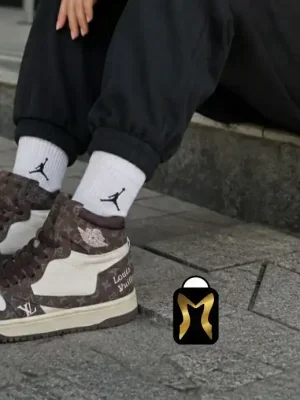کتونی زنانه طرح Nike Travis ساقدار